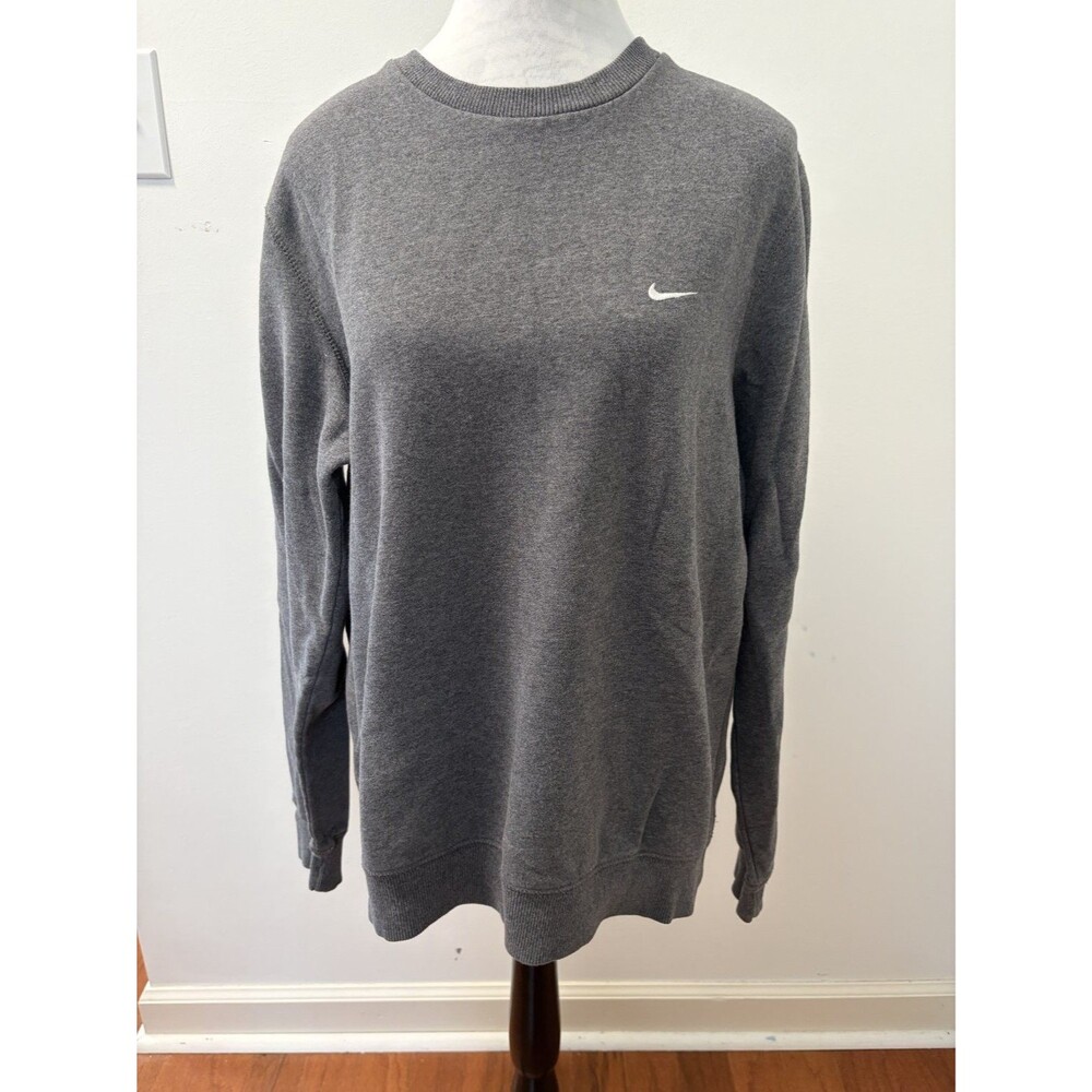 Nike Sportswear Club Fleece Men's Sweatshirt M Gray Embroidered Swoosh Logo